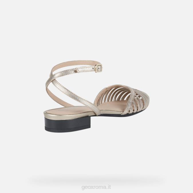 donna carissa FX0W431 Champagne Geox