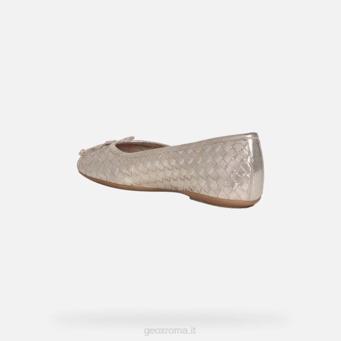 donna palmaria FX0W512 oro Geox