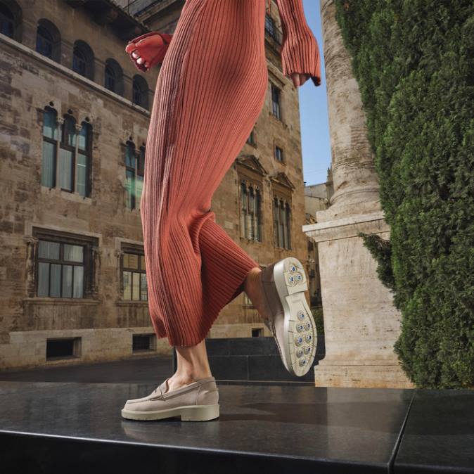 sferica ec1 donna FX0W185 sabbia Geox