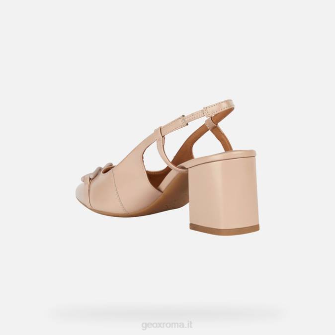 donna bigliana FX0W327 nudo Geox