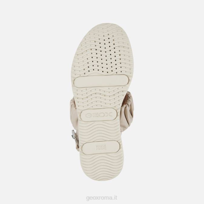 donna gardenia FX0W469 crema Geox