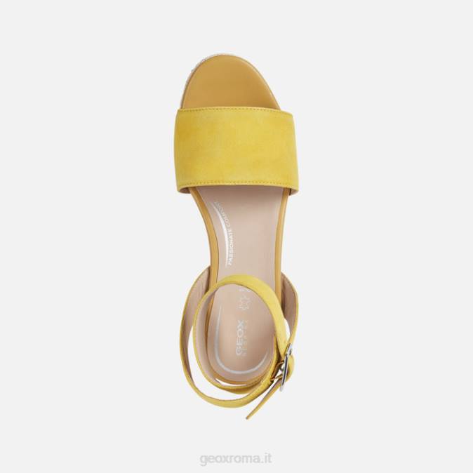 donna lipari FX0W460 giallo scuro Geox