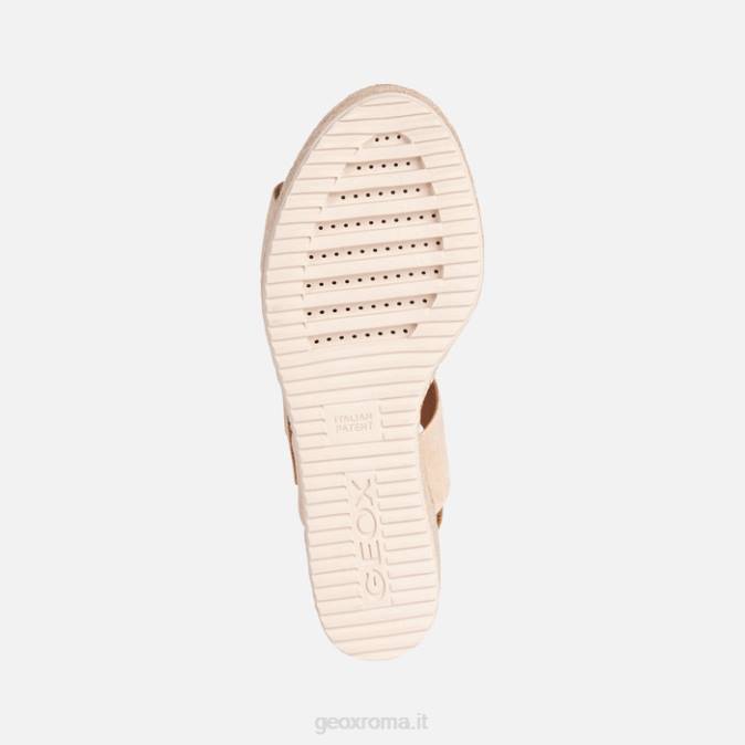 donna ponza FX0W1664 nudo Geox