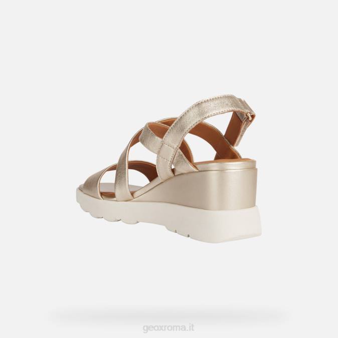 sferica ec6 donna FX0W87 oro chiaro Geox