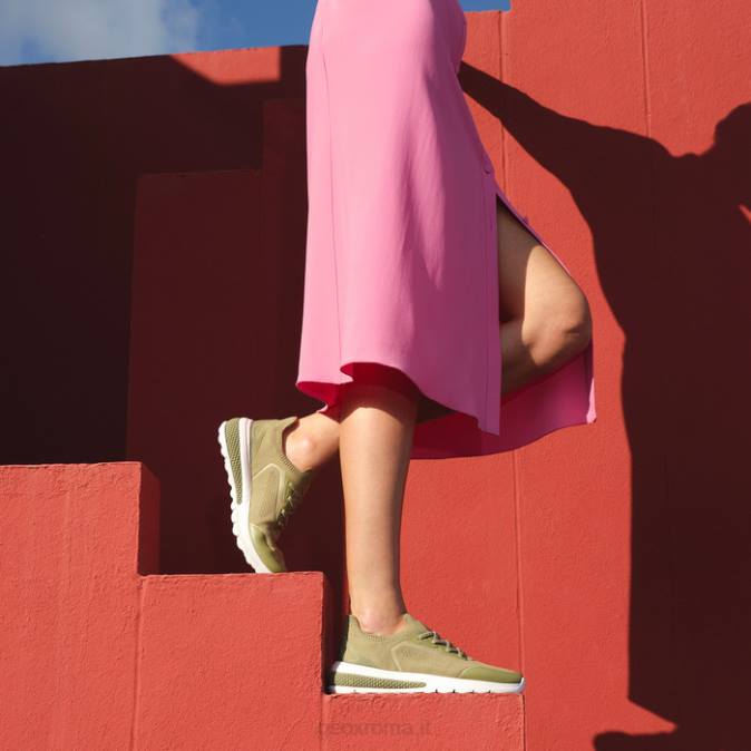 donna sferica attiva FX0W43 pistacchio Geox