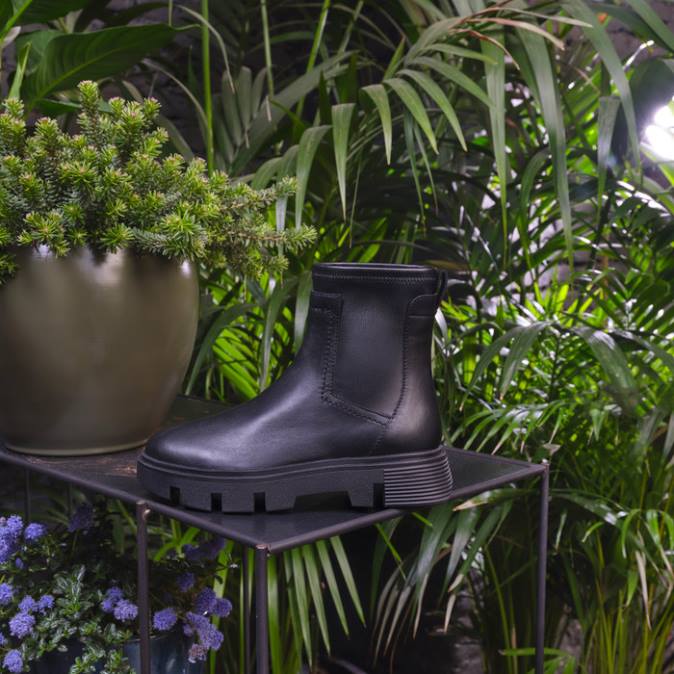 donna vigliacca FX0W256 nero Geox