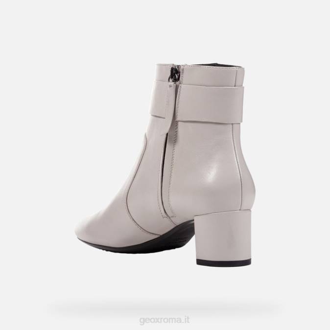 pheby 50 donna FX0W475 ghiaccio Geox